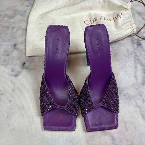 GIA/RHW Rosie 14 Crystal Embellished Slide Heeled Sandals - Picture 3 of 10